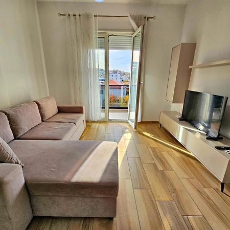 Jon'S Apartment Тирана Экстерьер фото